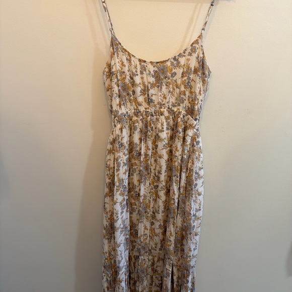 Abercrombie & Fitch Floral Midi Dress - Picture 2 of 4